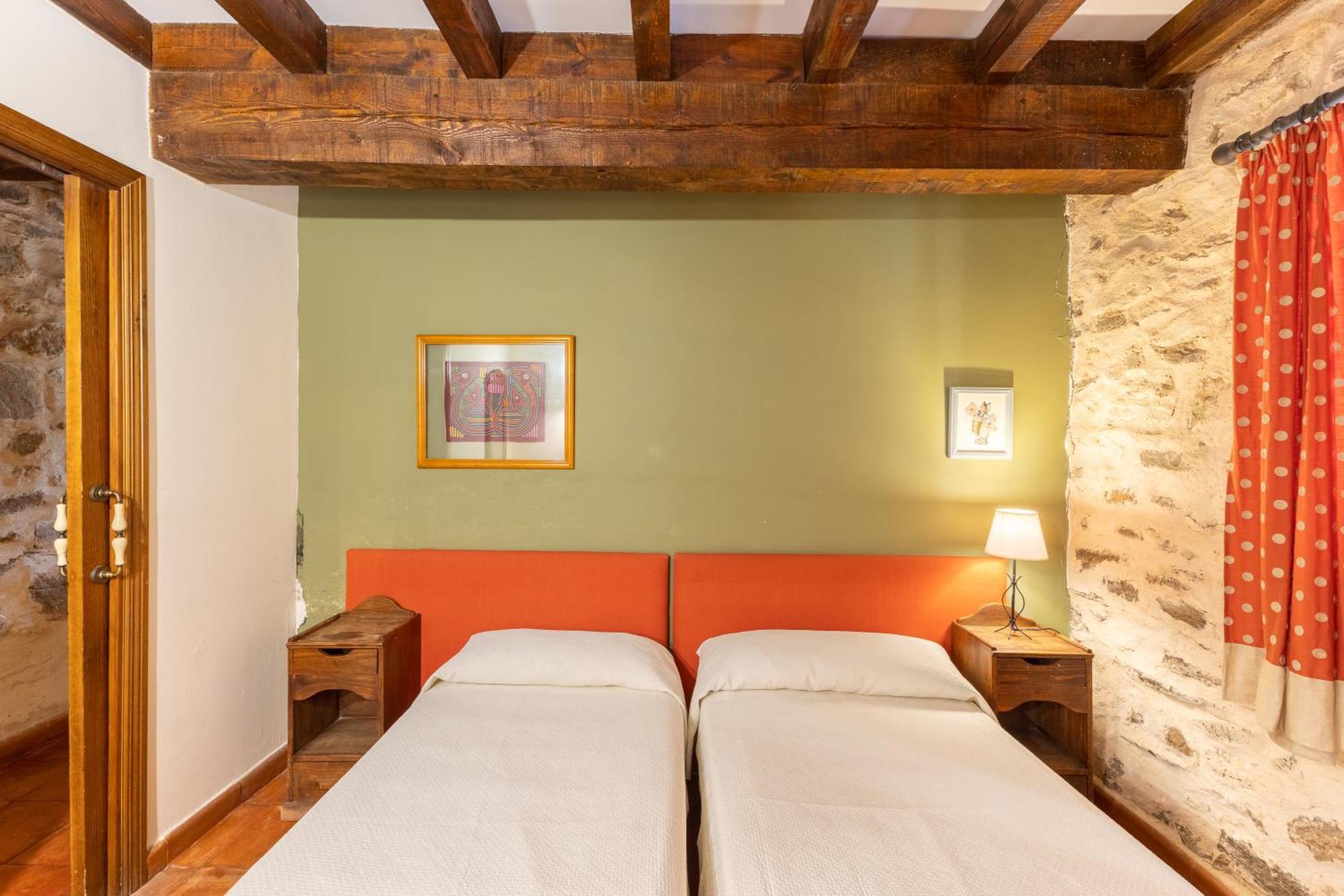 Villa La Casona Y Casitas De Tabladillo à Santa Maria la Real de Nieva Extérieur photo